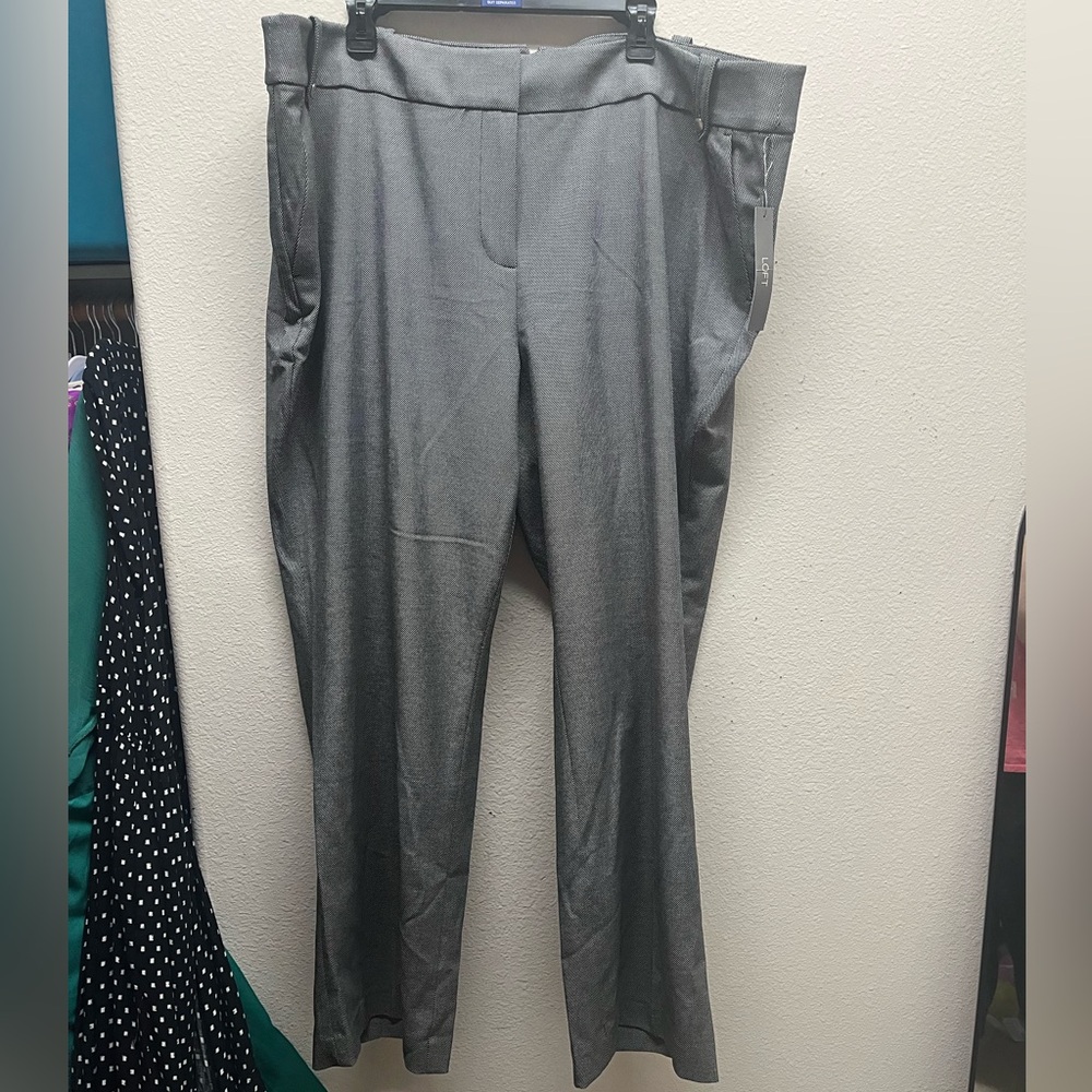 NWT Grey Loft Trouser Pants